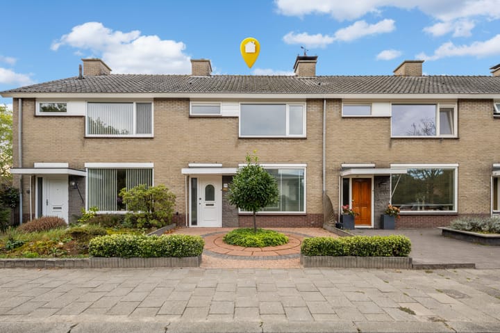 Bovendonk 74 in Roosendaal