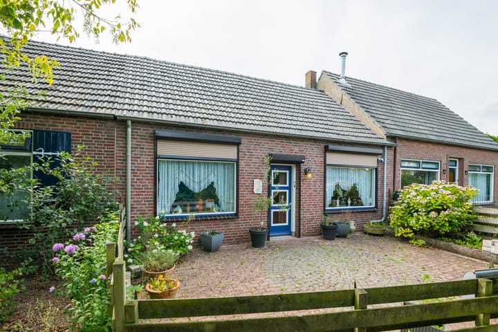 Bovensteenakkers 9 in 's-Heerenberg foto
