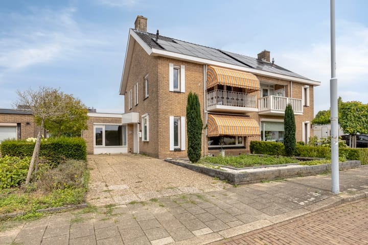 Brahmsstraat 61 in Elst
