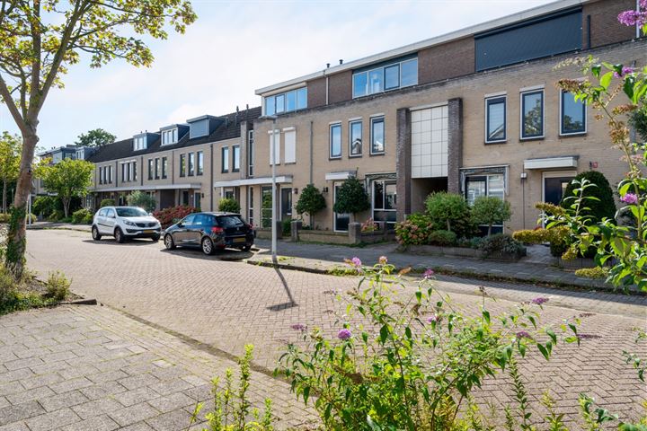 Brahmsstraat 73 in Barendrecht