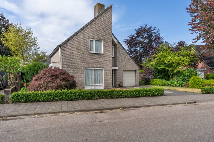 Bramenbos 4 in Sint-Michielsgestel