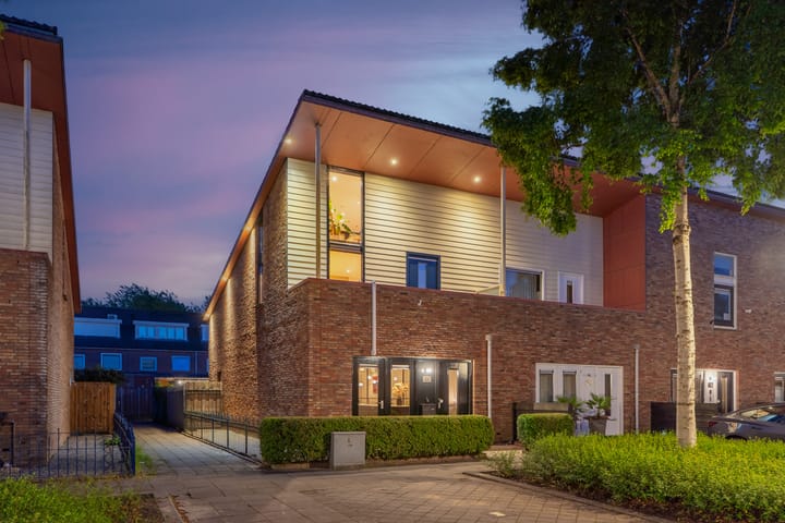 Brancusistraat 22 in Almere