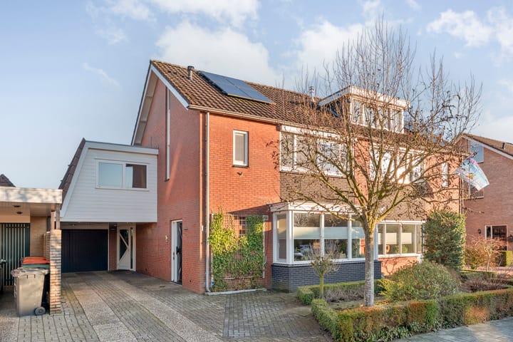 Brandkolk 1 in Lattrop-Breklenkamp foto