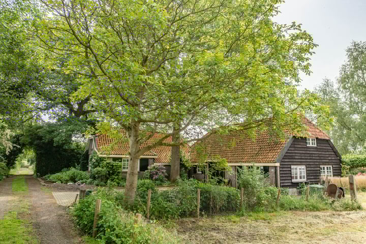 Brandligtswijk 104 in Elim