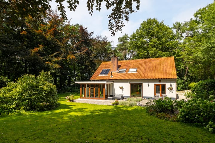Brandsweg 44 in Hulshorst foto