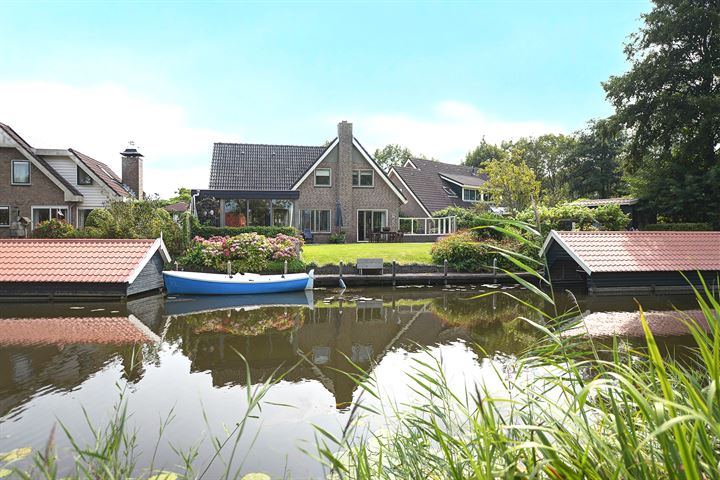 Brasem 6 in Zuid-Scharwoude