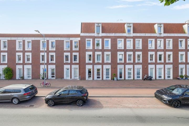Brede Hilledijk 624 in Rotterdam foto
