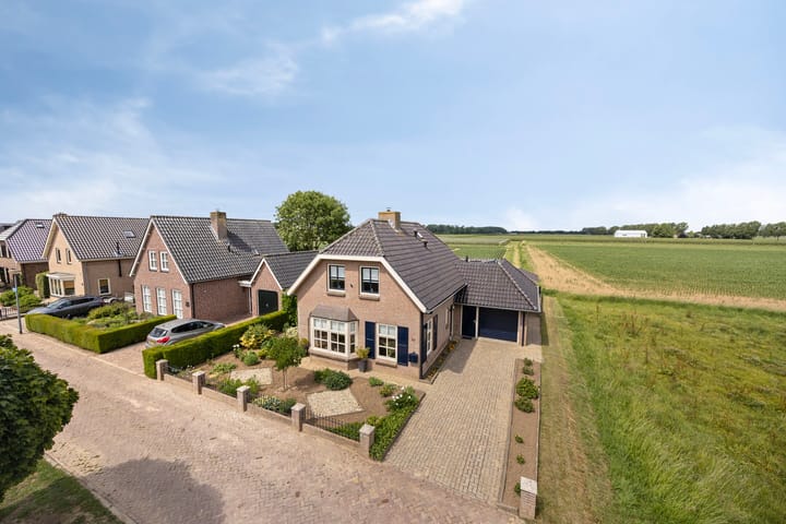 Bredehof 37 in Batenburg