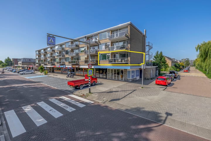 Brederolaan 18 in Waddinxveen