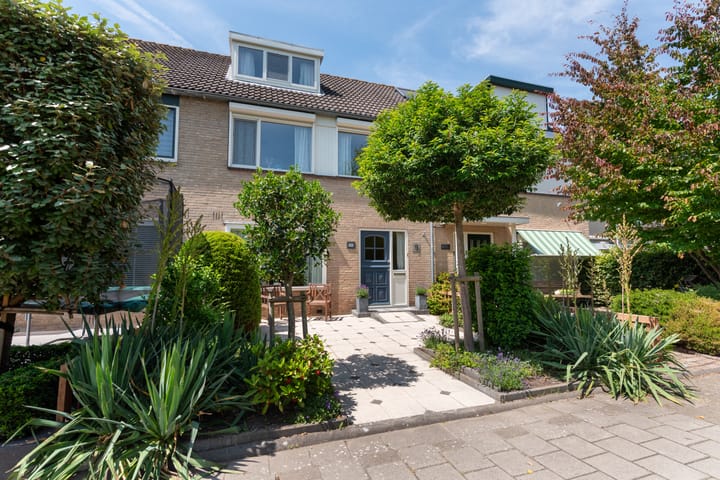 Foto von Haus Brederolaan 9, Roelofarendsveen