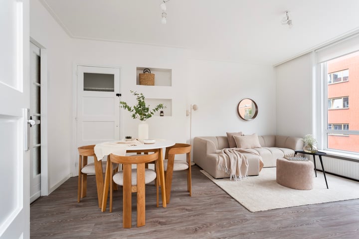 Photo of property Bredestraat 13C, Rotterdam