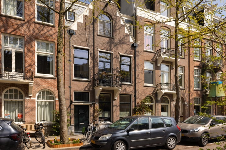 Bredeweg 29 in Amsterdam photo