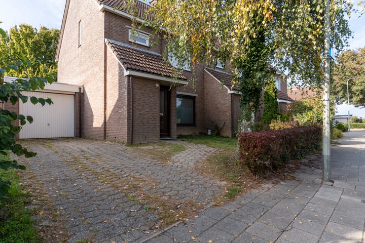 Bredeweg 43 in Ottersum