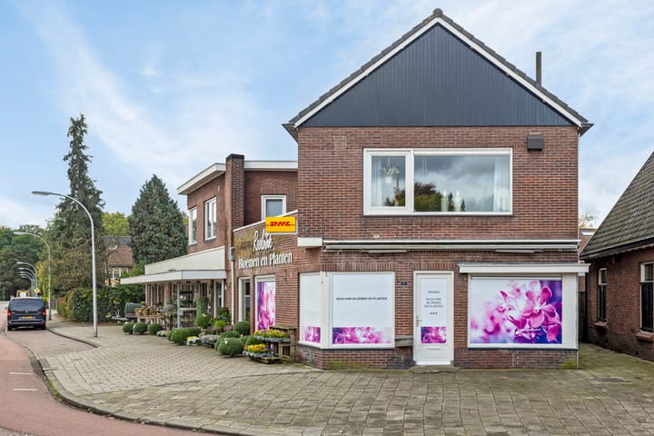 Breemarsweg 1 in Hengelo foto