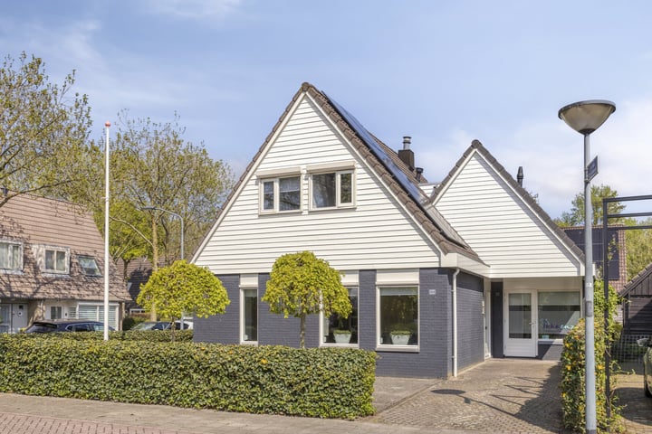 Breitnerlaan 1 in Oosterhout