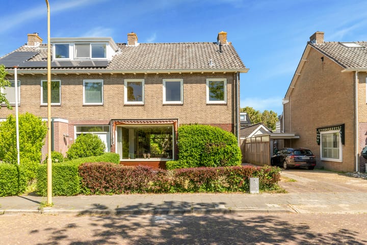 Bremlaan 18 in Castricum foto