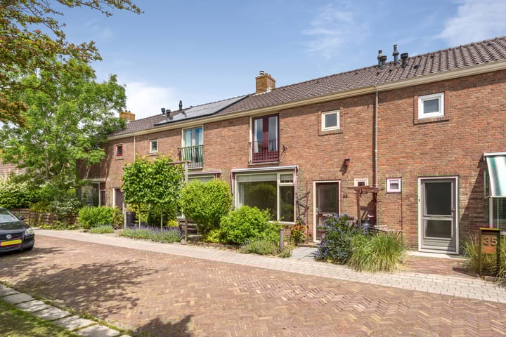 Bremstraat 33 in Den Helder foto