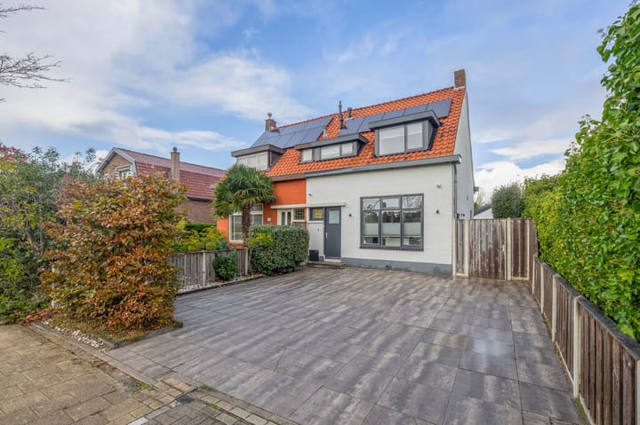 Photo of property Brielseweg 15, Oostvoorne