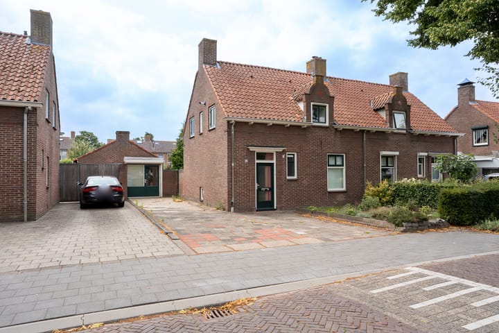 Brigidastraat 44 in Bavel