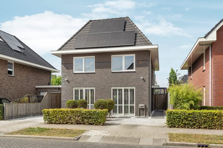 Photo of property Brikzeil 16, Almere