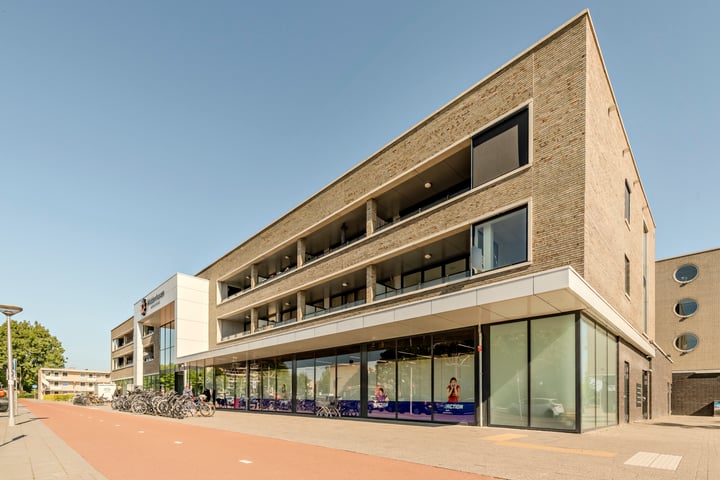 Brink 100 in Amstelveen