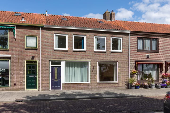 Photo of property Brink 16, Scheerwolde