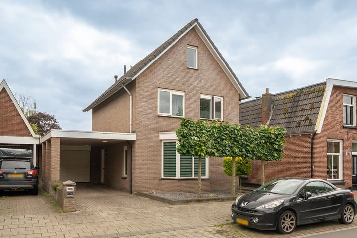 Brinkstraat 383 in Enschede