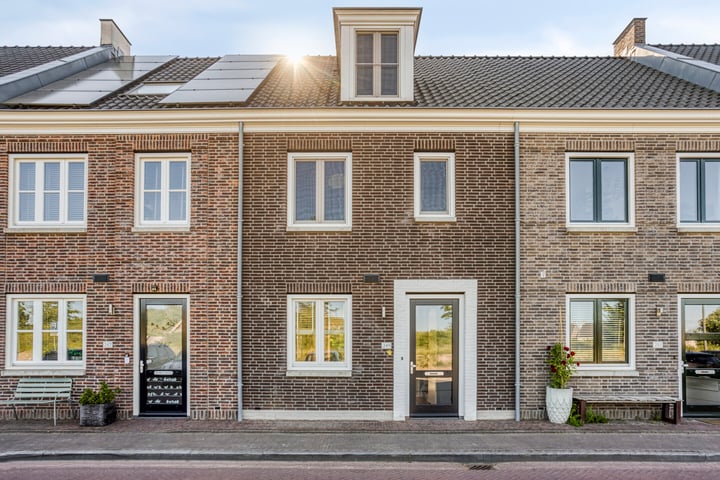 Photo of property Broederwal 249, Helmond
