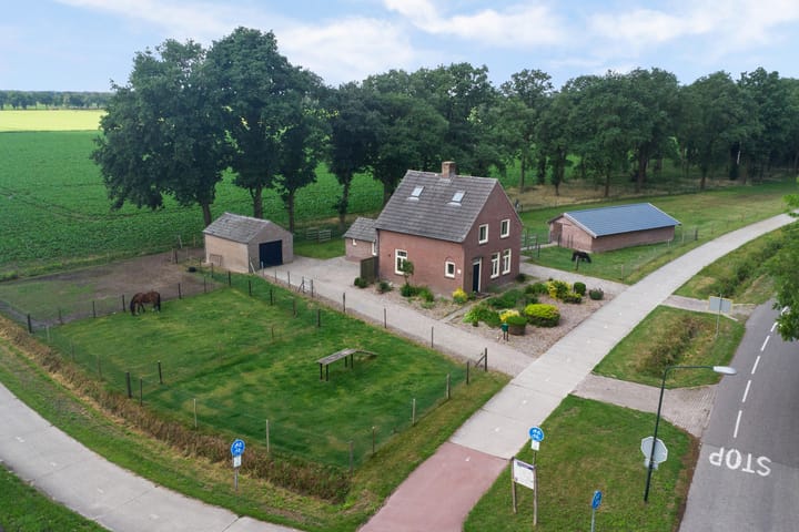 Broekenseind 2 in Hoogeloon