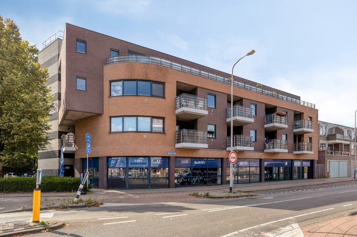 Broekhovenseweg 181 in Tilburg