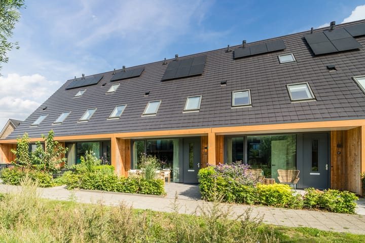 Broekland 25 in Bunschoten-Spakenburg foto