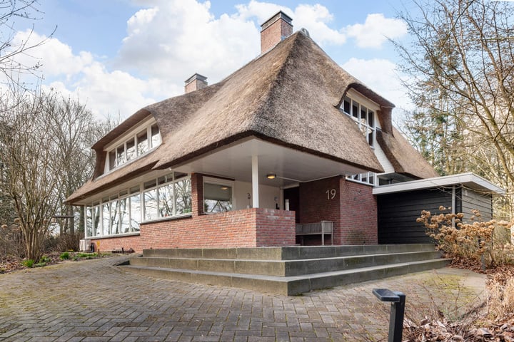 Photo of property Broekweg 19, Daarle