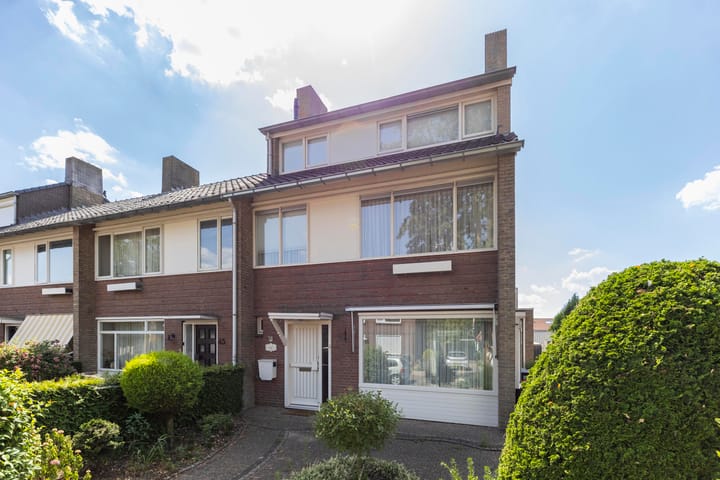 Photo of property Broekweg 67, Veldhoven