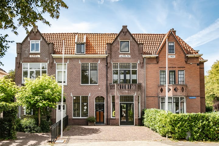 Bronsteeweg 45 in Heemstede
