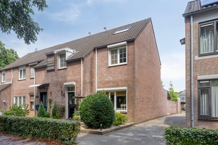 Brouwersbos 44 in Cuijk photo