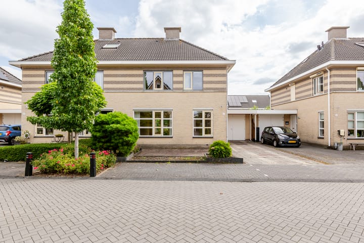 Photo of property Brouwersgilde 6, Dronten