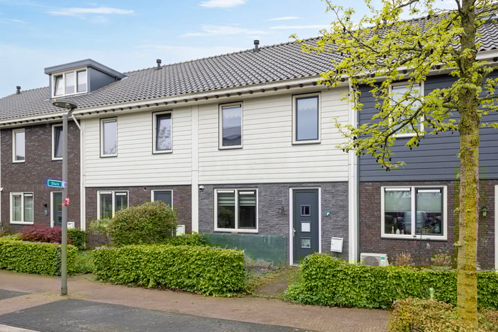 Bruggemaat 32 in Borne