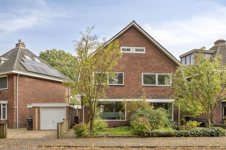 Bruggertstraat 317 in Enschede photo