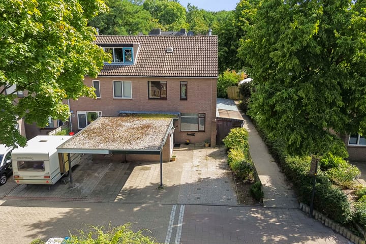 Photo of property Brugwachtershoeve 17, Apeldoorn