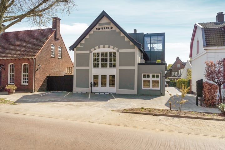 Brugweg 17 in Velp