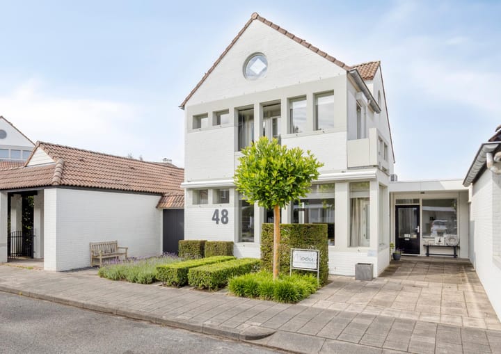 Photo of property Bruine Akkers 48, Maarheeze