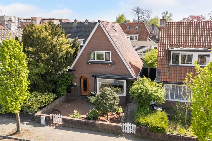 Bruinsslotstraat 1 in Drachten