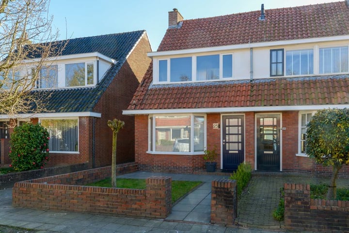 Photo of property Bruinsslotstraat 25, Drachten