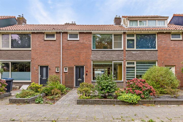 Brunelstraat 19 in Assen