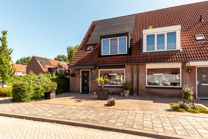 Brunssumstraat 16 in Almere