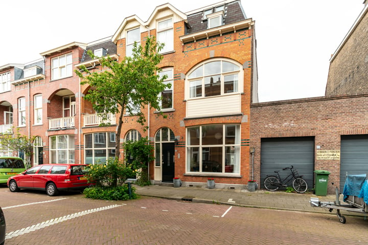 Buijs Ballotstraat 83 in 's-Gravenhage