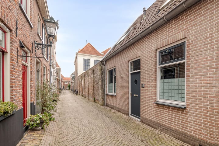 Buiten Hofstraat 16 in Kampen