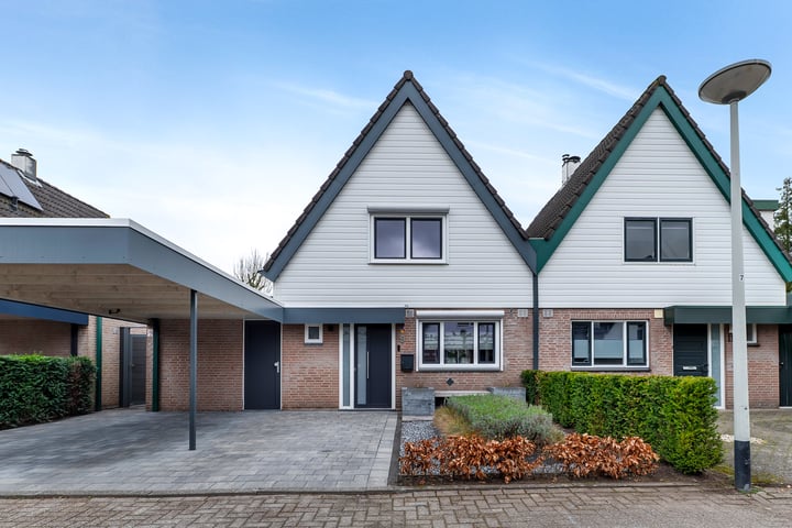 Photo of property Buitenberg 9, Roosendaal