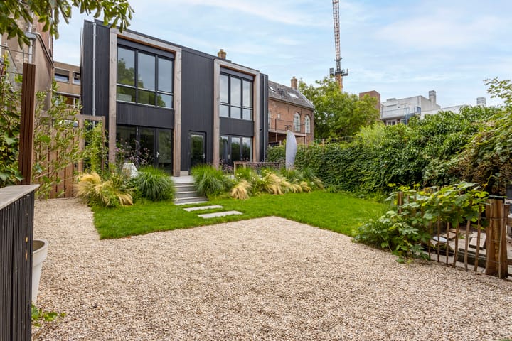 Buitendams 30 in Hardinxveld-Giessendam