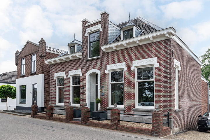 Buitendams 97 in Hardinxveld-Giessendam